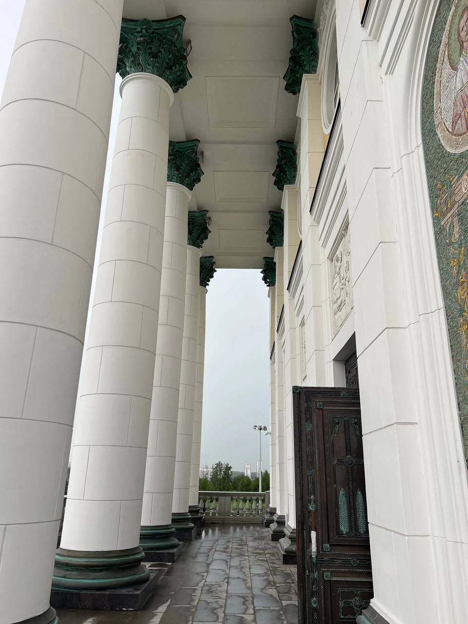 Экскурсия по пространствам нового собора Рождества Христова